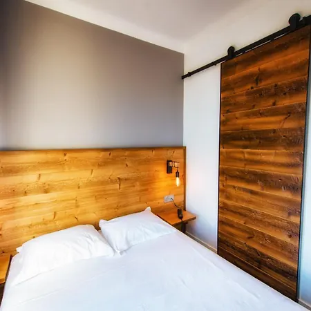 Hotel Victor Hugo