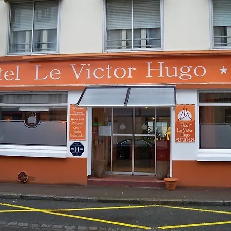 Victor Hugo Hotel 2*
