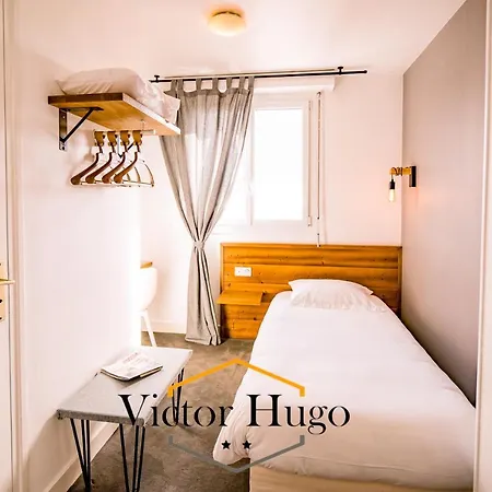 Victor Hugo Hotel 2*